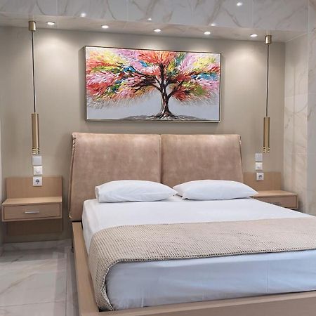La Perla Apartments Каламата Екстериор снимка