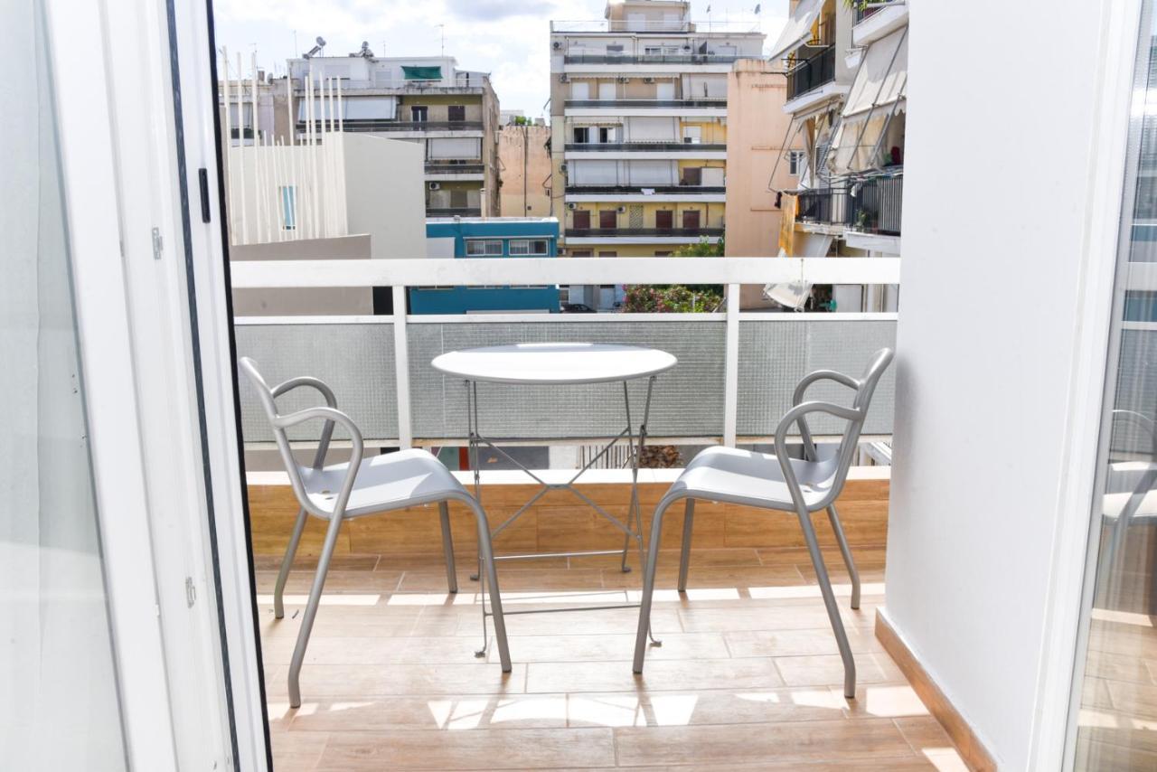 La Perla Apartments Каламата Екстериор снимка