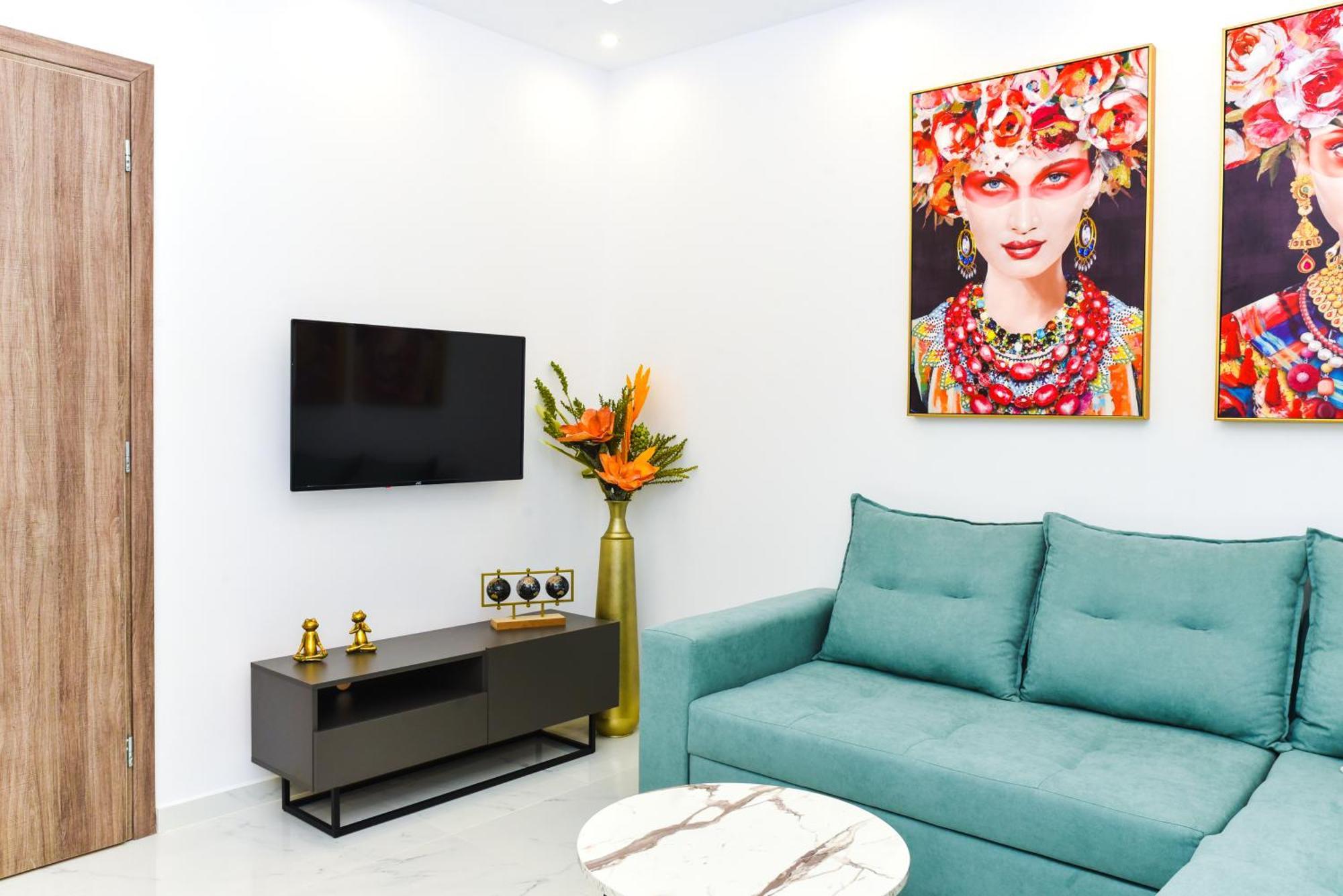 La Perla Apartments Каламата Екстериор снимка