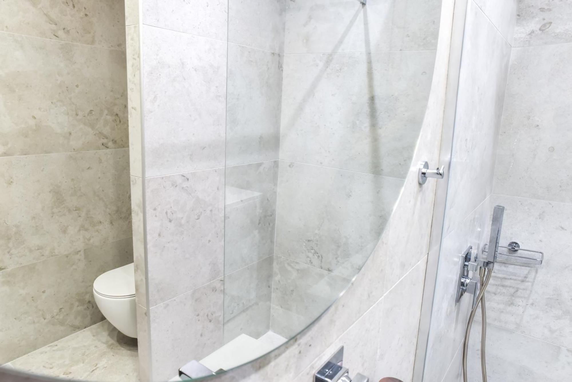 La Perla Apartments Каламата Екстериор снимка