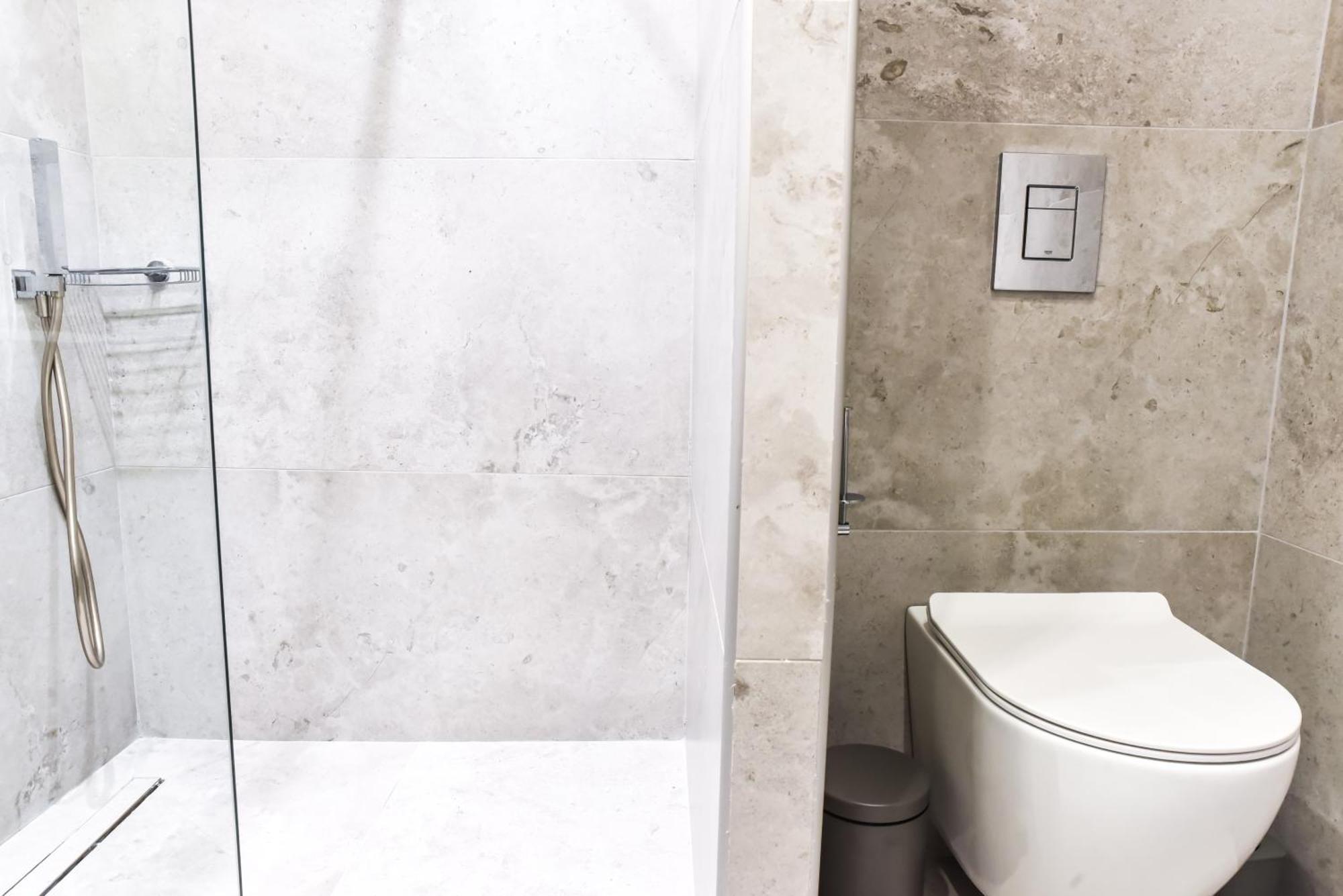 La Perla Apartments Каламата Екстериор снимка