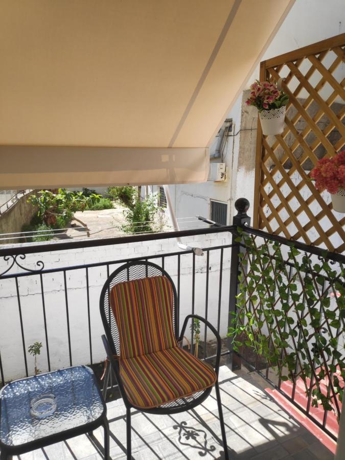 La Perla Apartments Каламата Екстериор снимка